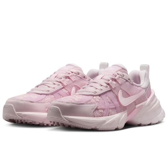 Nike V2K Sakura Pink - Picture 1 of 7